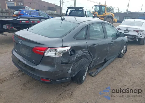 2016 Ford Focus Se z USA, uszkodzony, nr VIN 1FADP3F21GL393819